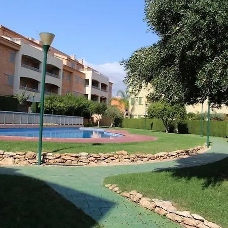 Marina St Jordi Bajos Gran Terraza, Piscina 6 Personas Apartment *